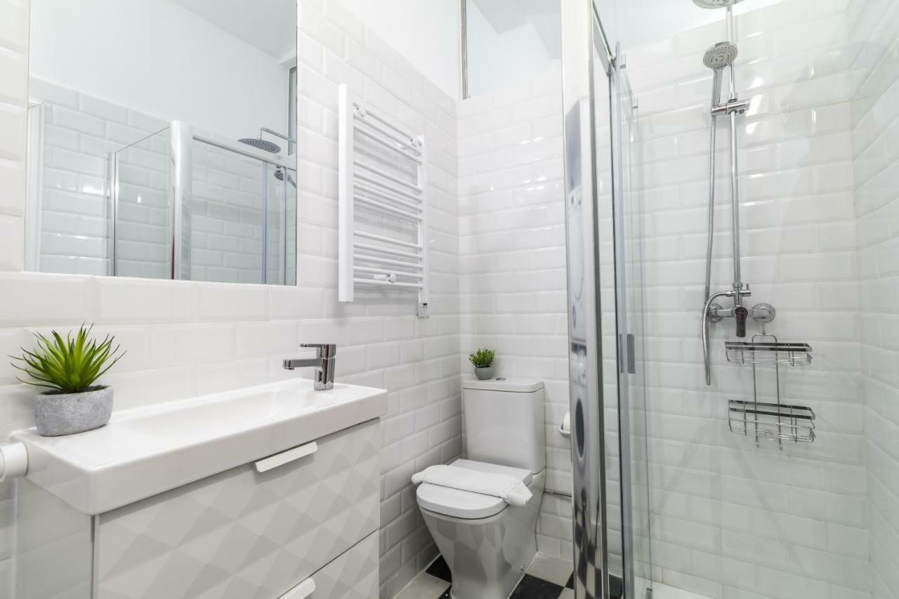 Puerta Del Sol VI Apartment Madrid Exterior photo